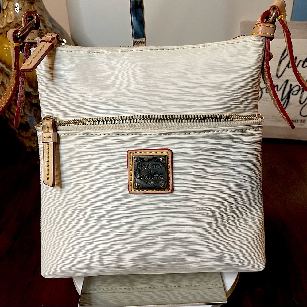 Dooney & Bourke Crossbody Bag